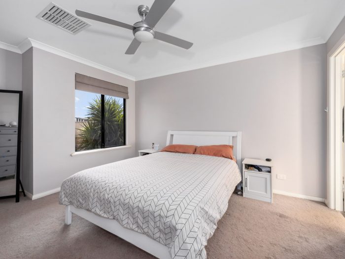 19 Yilkarri Parade, Karlkurla WA 6430, Australia