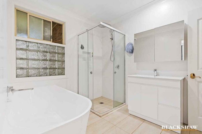 11 Zanthus Dr, Broulee NSW 2537, Australia