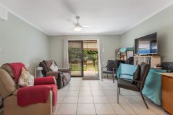 2/17 Somerfield St, Redbank Plains QLD 4301, Australia