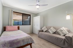 2/17 Somerfield St, Redbank Plains QLD 4301, Australia