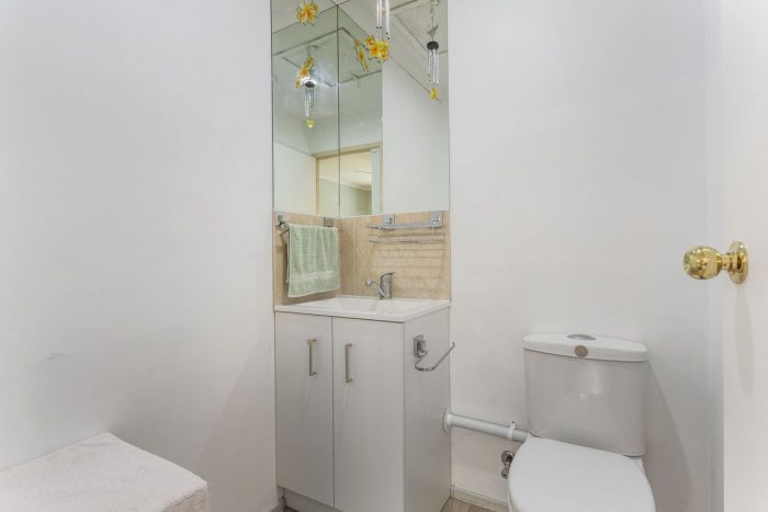 2/17 Somerfield St, Redbank Plains QLD 4301, Australia