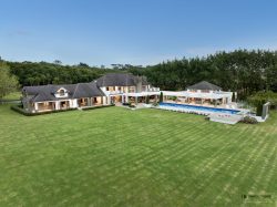 60A Goldflats Lane Coatesville Rodney Auckland 0793 New Zealand