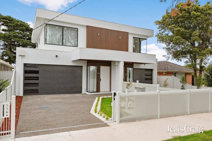 116A Lebanon St, Strathmore VIC 3041, Australia