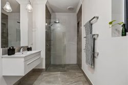 10 Acacia Ave, Glenelg North SA 5045, Australia