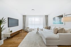 18 Alkoomie Ave, Forestville NSW 2087, Australia