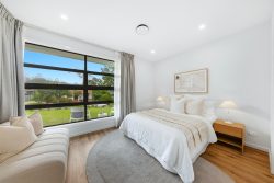 18 Alkoomie Ave, Forestville NSW 2087, Australia