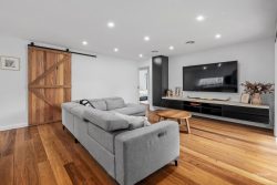 18 Beenak Rd, Wandin North VIC 3139, Australia