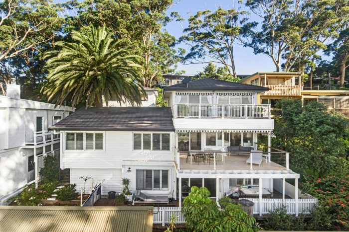 57 Arden Ave, Avoca Beach NSW 2251, Australia
