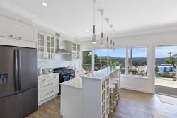 57 Arden Ave, Avoca Beach NSW 2251, Australia