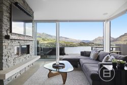 9B Saint Matthews Place Queenstown Hill Queenstown-Lakes Otago 9300 New Zealand