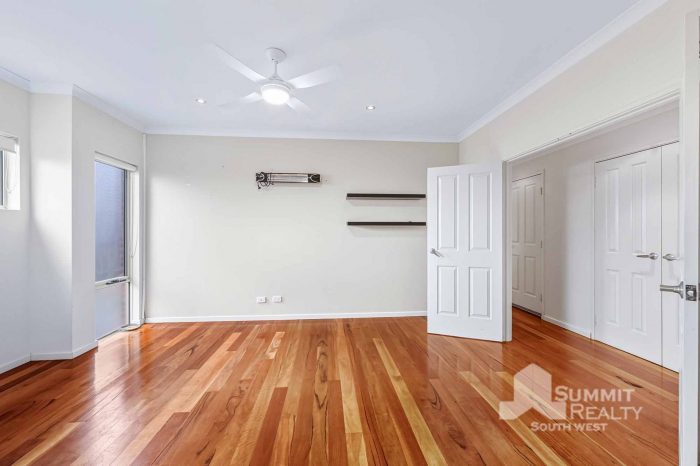 12B Wilson St, Carey Park WA 6230, Australia