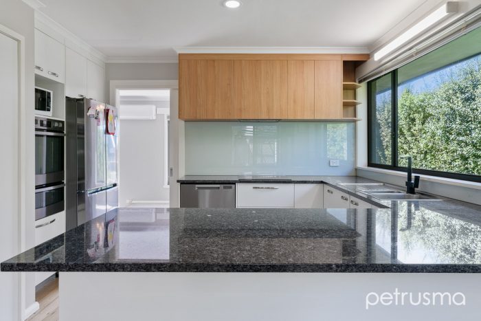 85 Balook St, Lauderdale TAS 7021, Australia