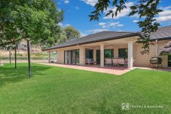 41 Barton St, West Wodonga VIC 3690, Australia