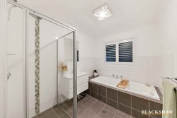 9 Booderee Pl, Banks ACT 2906, Australia