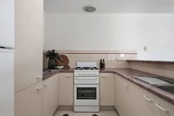 5 Burchmore Ct, Blair Athol SA 5084, Australia