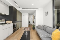 Unit 106/565 Camberwell Rd Camberwell VIC 3124, Australia