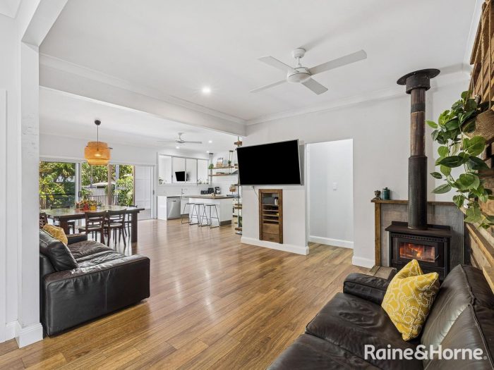 218 Yamba Rd, Yamba NSW 2464, Australia