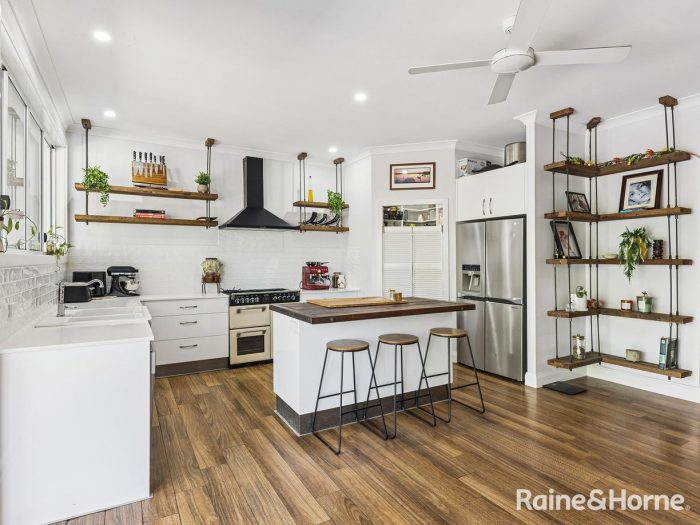 218 Yamba Rd, Yamba NSW 2464, Australia