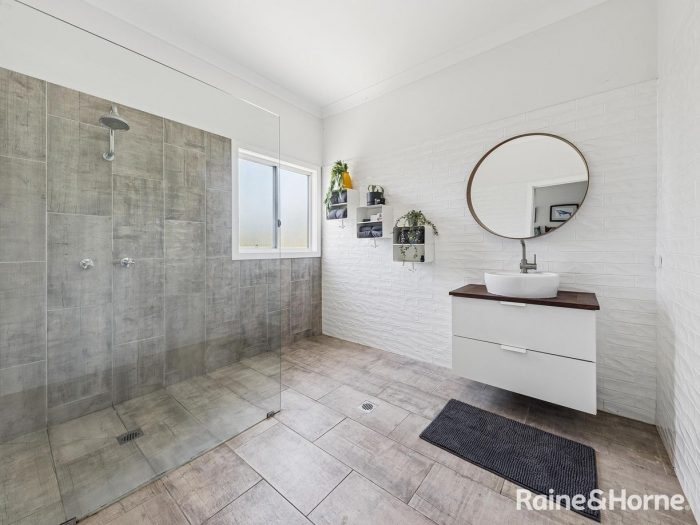 218 Yamba Rd, Yamba NSW 2464, Australia