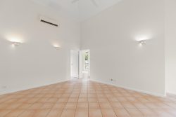 Villa 10/11 Challenor Dr, Cable Beach WA 6726, Australia