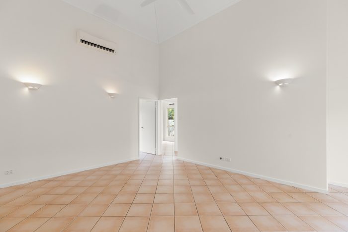 Villa 10/11 Challenor Dr, Cable Beach WA 6726, Australia
