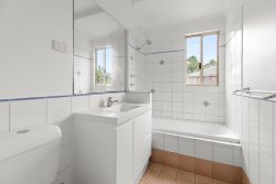 Villa 10/11 Challenor Dr, Cable Beach WA 6726, Australia