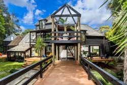 24 Channel View Road Campbells Bay North Shore City Auckland 0630 New Zealand