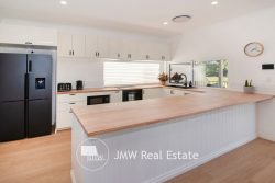 20 Elanora Retreat, Dunsborough WA 6281, Australia