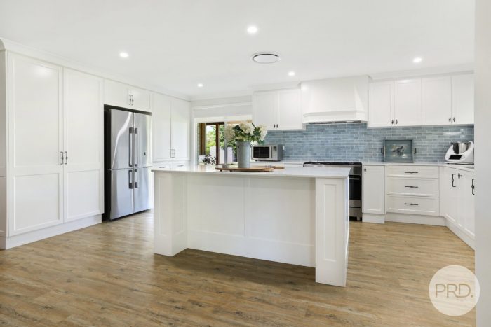 522 Duri-Wallamore Rd, Bithramere NSW 2340, Australia