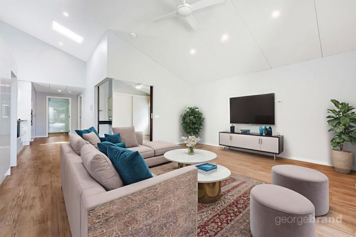 Unit 8/425 Terrigal Dr, Erina NSW 2250, Australia