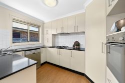 22 Eurobin St, Harrison ACT 2914, Australia