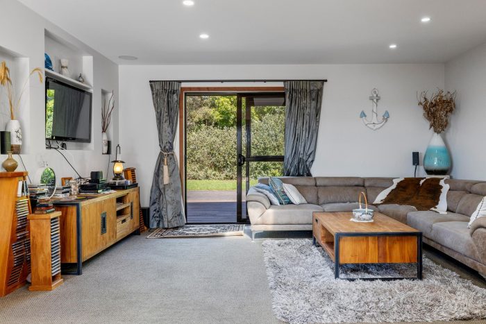 14 Glen Mohr, Acacia Bay, Taupo, Waikato, 3385, New Zealand