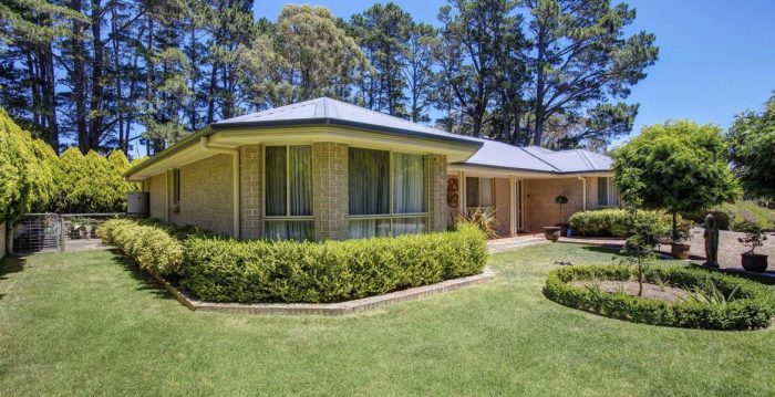 22 Bumballa Rd Wingello NSW 2579, Australia