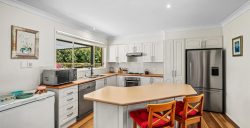 22 Bumballa Rd Wingello NSW 2579, Australia