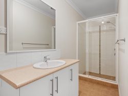 Unit 41/406 Hay St, Somerville WA 6430, Australia