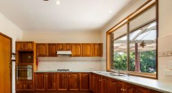 9 Hermitage Ct, Nuriootpa SA 5355, Australia