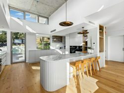 7A Ozone St, Freshwater NSW 2096, Australia