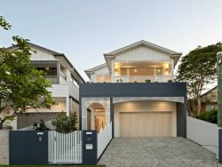 47 Perth St, Camp Hill QLD 4152, Australia