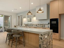 47 Perth St, Camp Hill QLD 4152, Australia