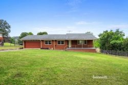 8 Inverary Dr Kurmond NSW 2757, Australia