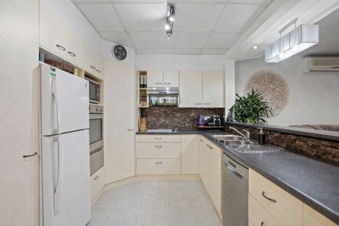 23 Marbarry Ave, Kariong NSW 2250, Australia