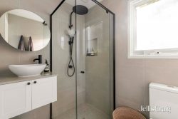 12 Lowan Ave, Yallambie VIC 3085, Australia