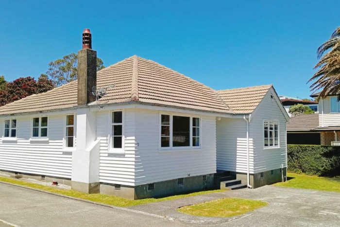 12 Bracken Road, Newlands, Wellington, 6037, New Zealand