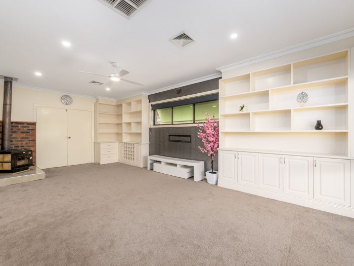 22 Meaklim St, Shepparton VIC 3630, Australia