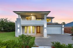 45 Melwood Ave, Forestville NSW 2087, Australia