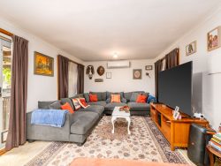 3 Middlesex Cres, Shepparton VIC 3630, Australia