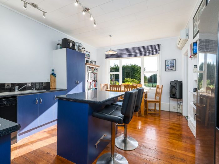 253 Molloys Road, Waimate, Canterbury, 7980, New Zealand