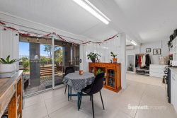 77 Old Bells Line of Rd Kurrajong NSW 2758, Australia