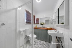 77 Old Bells Line of Rd Kurrajong NSW 2758, Australia