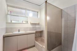 52 Chapman St, Bassendean WA 6054, Australia